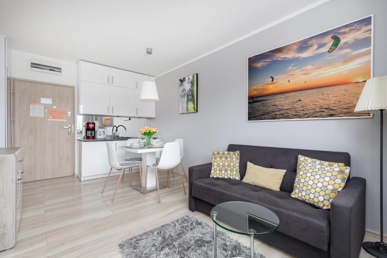 Wind Rose Quarter Apartments By Noclegi Renters 슈비노우이스쳬 외부 사진