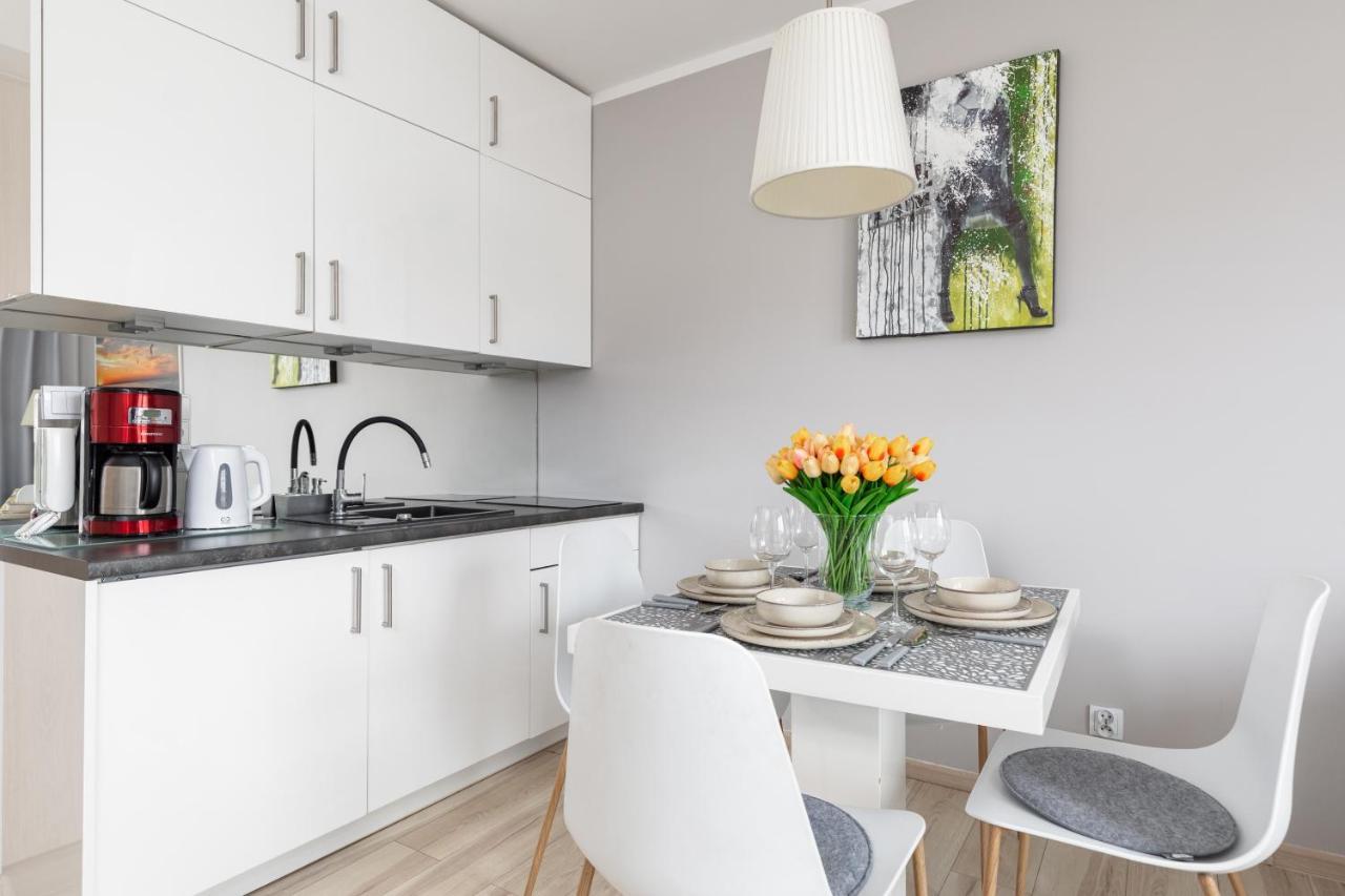Wind Rose Quarter Apartments By Noclegi Renters 슈비노우이스쳬 외부 사진