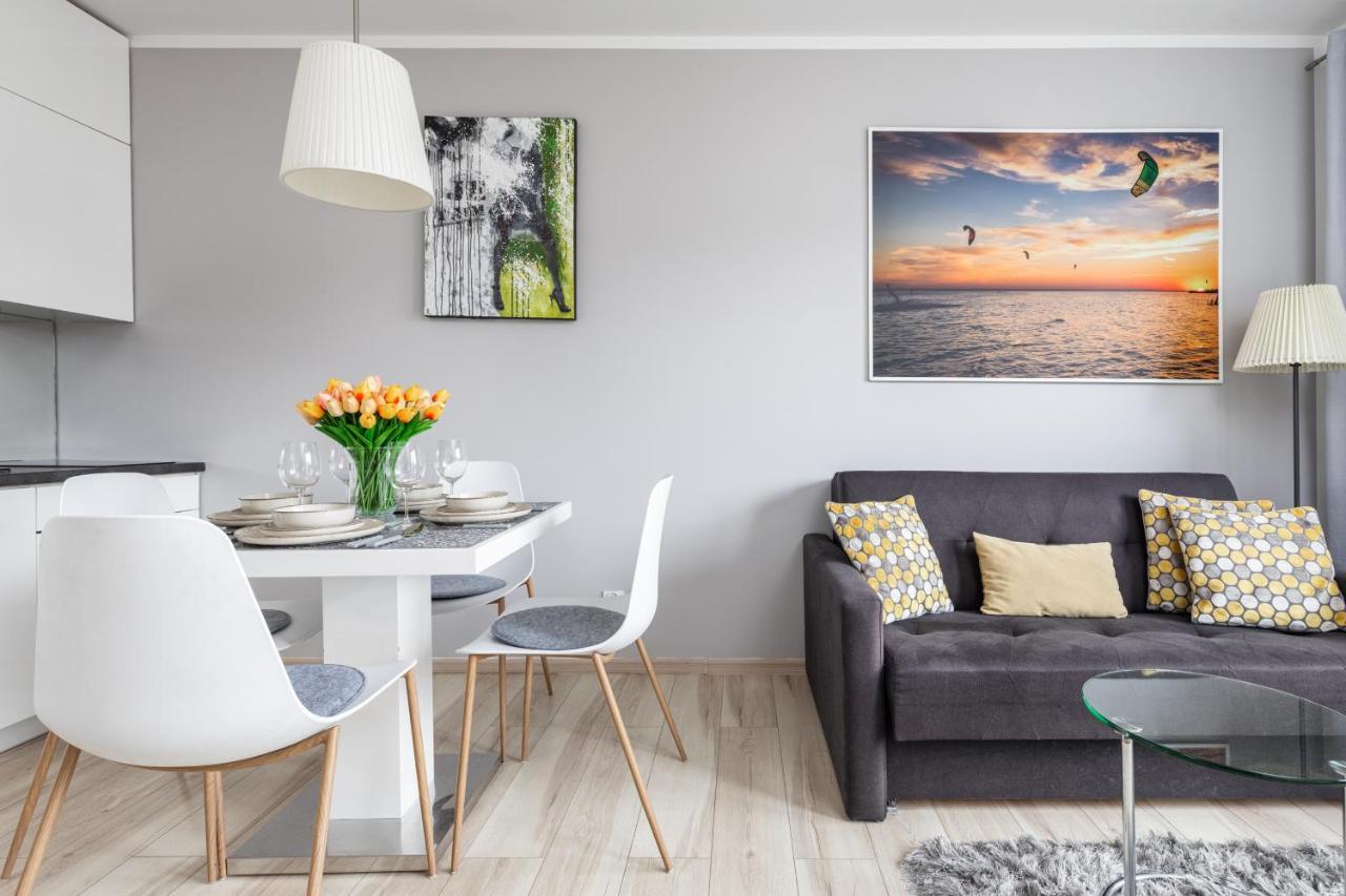 Wind Rose Quarter Apartments By Noclegi Renters 슈비노우이스쳬 외부 사진