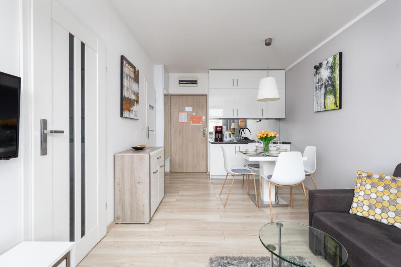 Wind Rose Quarter Apartments By Noclegi Renters 슈비노우이스쳬 외부 사진
